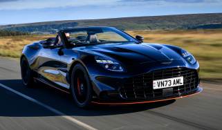 Aston Martin Vanquish Volante - front